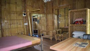 Family Room, Balcony, City View | Free WiFi