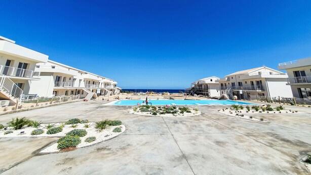 Unclassified image, 1 of 29, button - Sogno di Emanuel by Interhome (Marzamemi)