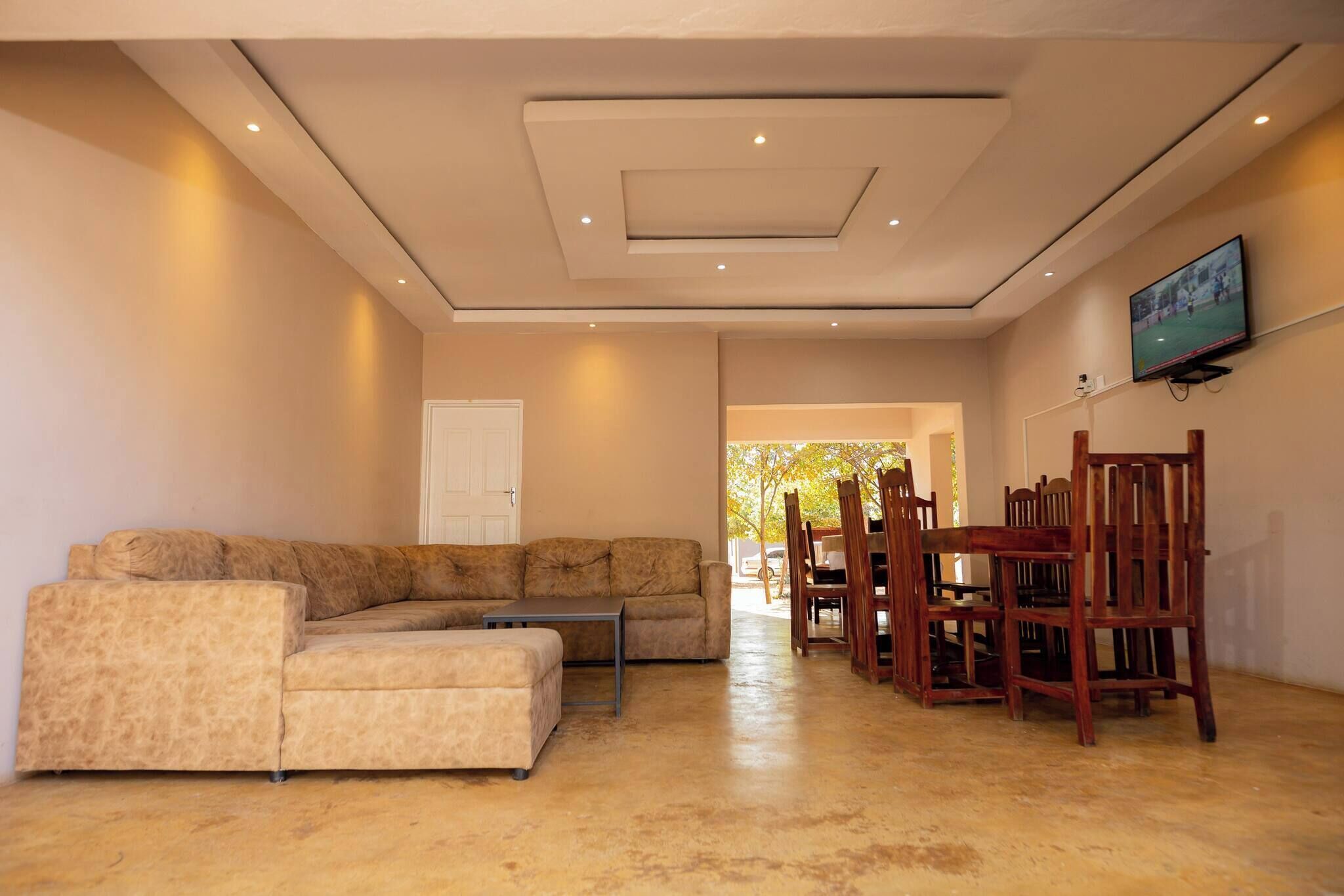 Room, 1 Bedroom, Garden View | Living room