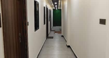 Goroomgo Shree Anant Mahadev Guest House