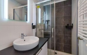 Dusche, Haartrockner