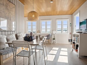 Dining - "Drifa" - 20m from the sea by Interhome (Hejls)