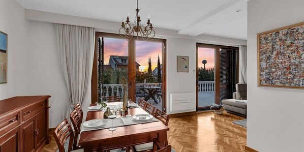 Dining room - Villa Markota (Baska Voda)