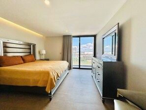 Fer et planche à repasser, accès au Wi-Fi (inclus), literie fournie