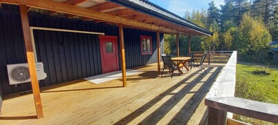 Cozy farmhouse Pets allowed