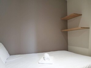 1 habitación y acceso a internet