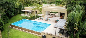 w* | Amazing 4BR Villa at Mesa de Yeguas