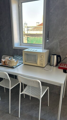 Room in Guest Room - Private Room 4 Centro Da Póvoa