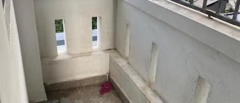 Comfort-Apartment, Stadtblick | Balkon