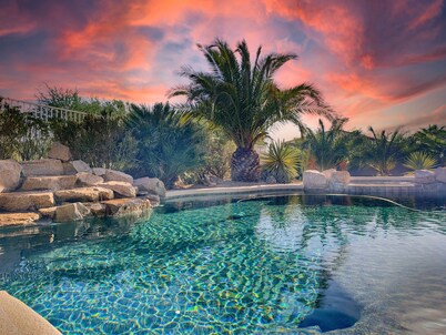 Massive Golf Course Home with Pool, Spa, Game Room, Yoga Room! Stay a While