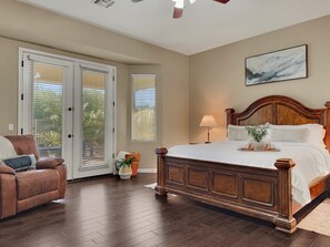 4 bedrooms, desk, iron/ironing board, free WiFi - Massive Golf Course Home with Pool, Spa, Game Room, Yoga Room! Stay a While (Maricopa)