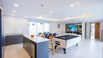 Villa | Living area