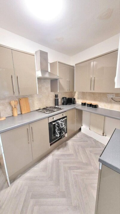 Cozy 4-bed House in Accrington