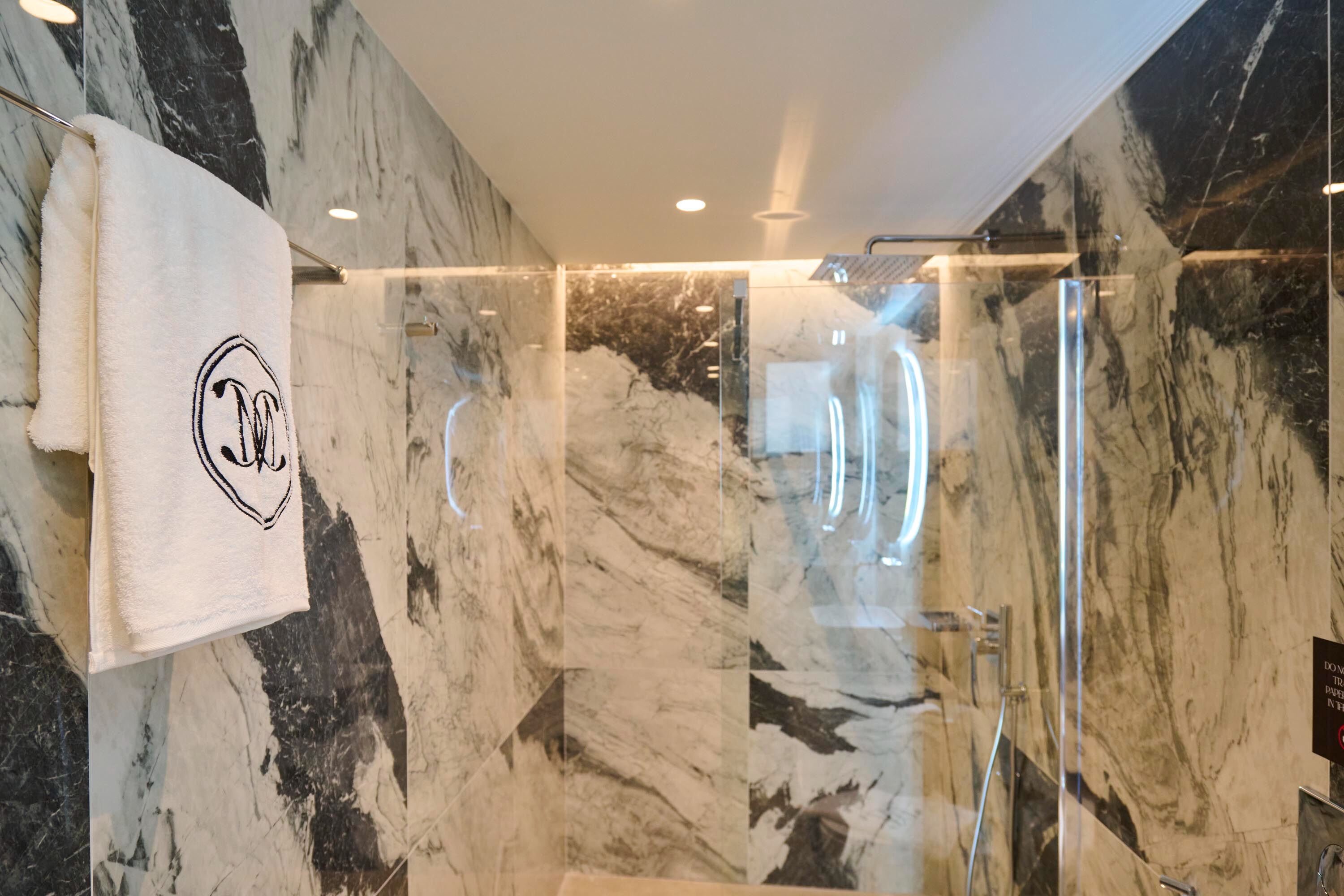 Photo - Monarco Executive Rooms
