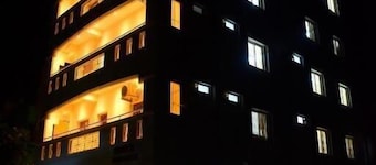 SRI APARTMENT HOMESTAY 2BHK
