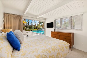 6 bedrooms, travel cot, free WiFi, bed sheets - Luxury Palm Springs Estate 3Bedroom House & 3 Casitas, Salt Water Pool & HotTub (Palm Springs)