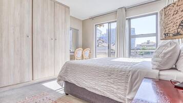 2 chambres, chambres insonorisées, Wi-Fi gratuit