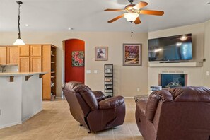 TV, fireplace, offices