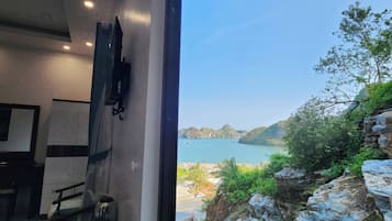 Basic Double Room, Balcony, Mountain View | Terrace/patio