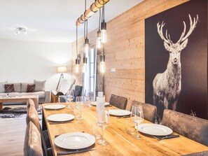 Dining - Renovated apartment in the heart of Monêtier-les-Bains (Le Monêtier-les-Bains)