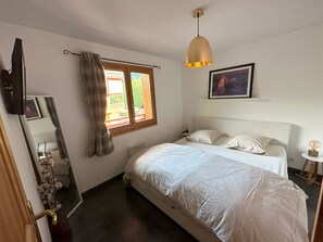 2 bedrooms, free WiFi - Apartment for 6, 3 bed, parking, near slopes - Grand-Bornand (Le Grand-Bornand)