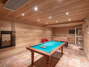 Games room - 178m2 Chalet in Alpe d'Huez Ski-in/Ski-out with Terrace (Huez)