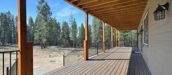 20+Group Getaways •Private Sauna & Hot Tub• Stunning Views!