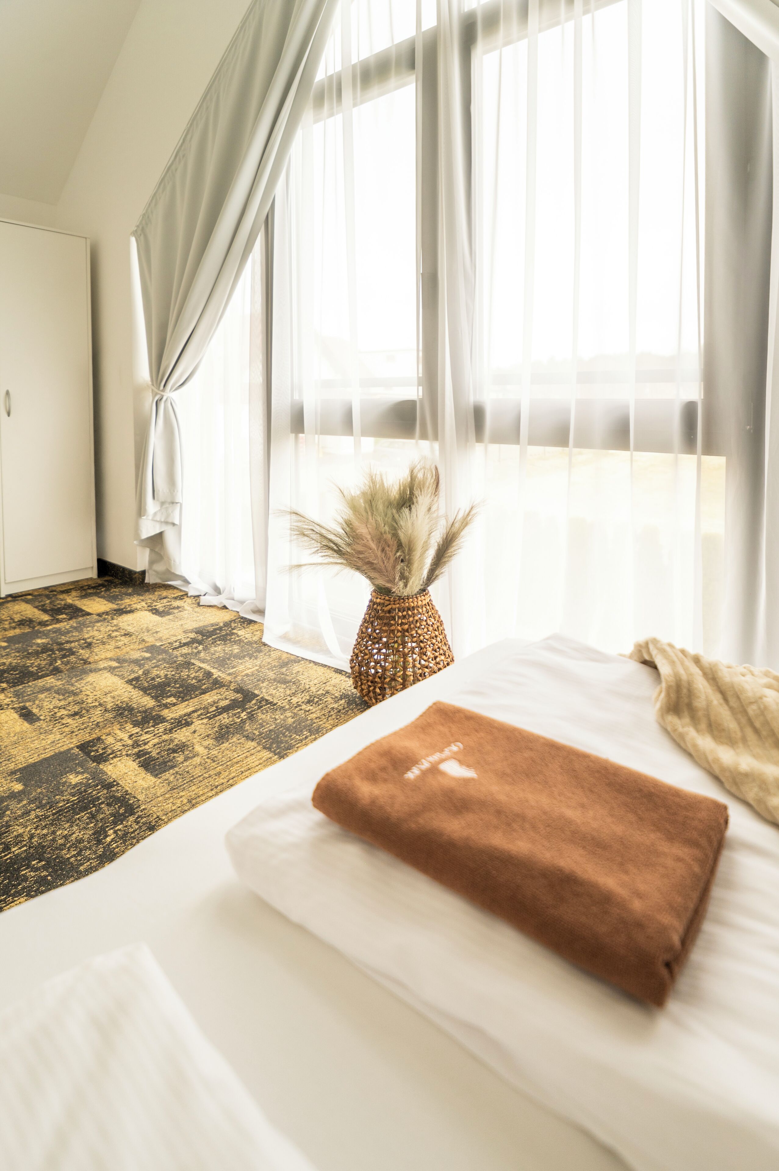 Perhetalo, 3 makuuhuonetta, pääsy uima-altaalle, näköala puutarhaan | 3 makuuhuonetta, pimennysverhot, silitysrauta/-lauta, ilmainen Wi-Fi