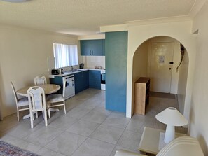 Interior - Wattle court 1 - 1/2 Wattle Street (Port Macquarie)