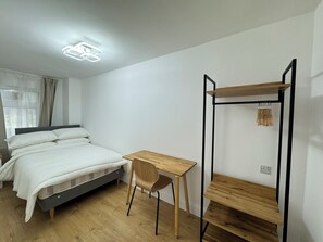 2 bedrooms, Internet, bed sheets