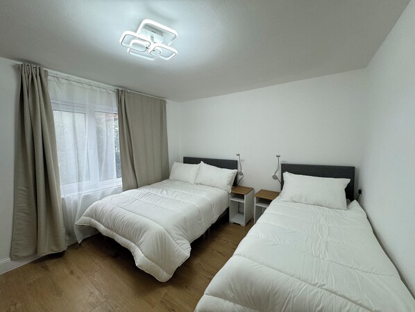 2 Schlafzimmer, Internetzugang, Bettwäsche
