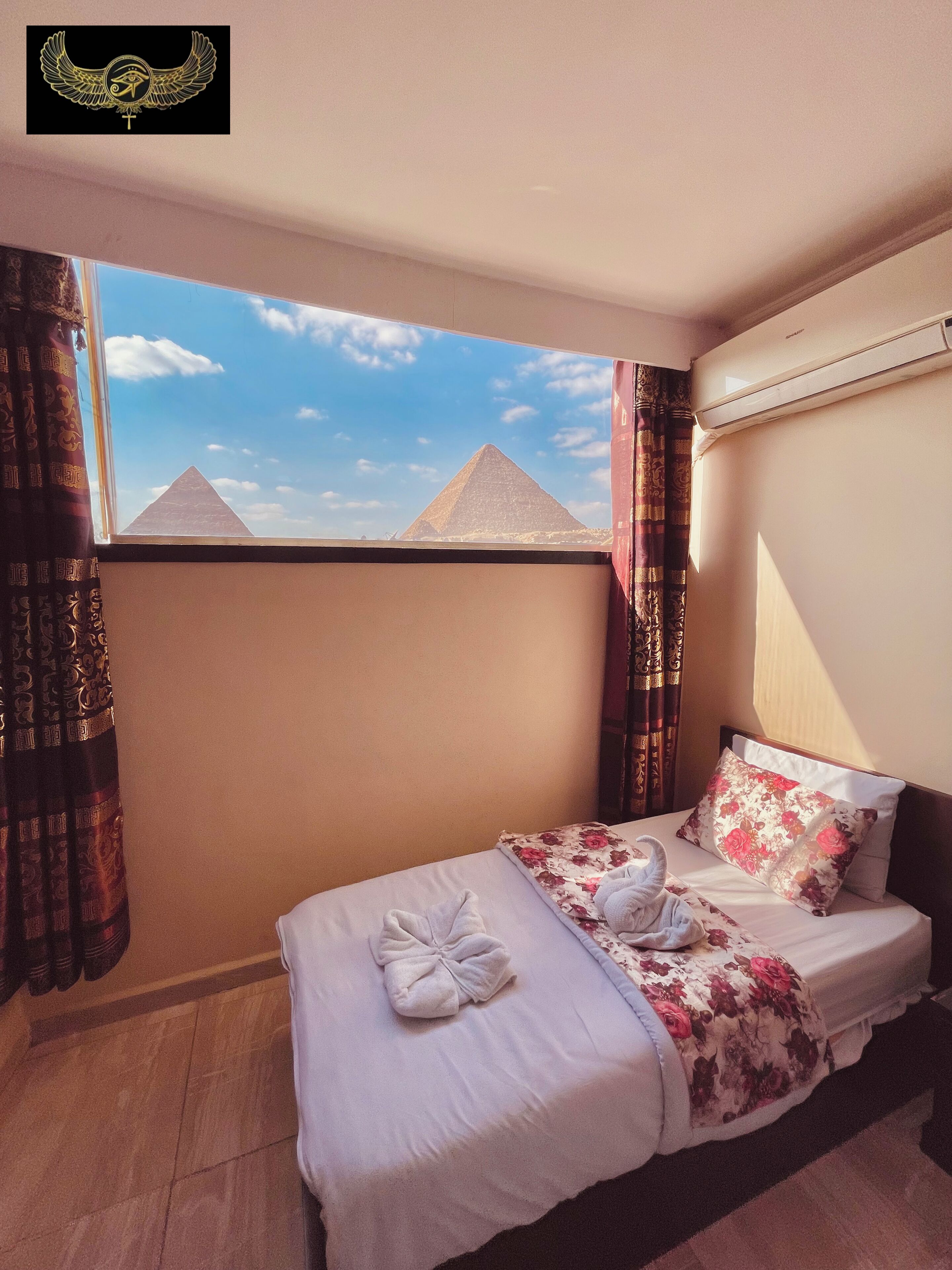 Photo - Comfort Inn Sphinx View