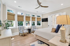 6 chambres, fer et planche à repasser, Wi-Fi gratuit, draps fournis