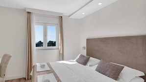 Iron/ironing board, WiFi (free) - Apartment Hrvoje -nur 50m bis zum Meer (Baska Voda)