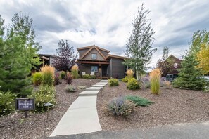 Exterior - Getaway at the Wilderness Club w/ Hot Tub! (Eureka)