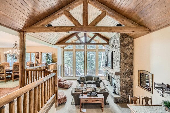 TV, fireplace, DVD player, stereo