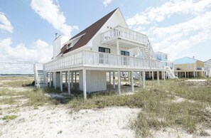 Exterior - Sunsations - Three Bedroom House, Sleeps 8 (Pensacola Beach)