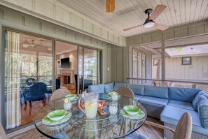 Dining - New rental in one of Kiawah's most popular areas (Kiawah Island)