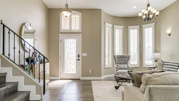 Rumah (4 Bedrooms) | Interior