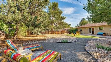 House (3 Bedrooms) | Front of property