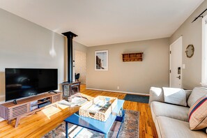 House (3 Bedrooms) | Interior - Central Boulder Home w/ Outdoor Oasis, Walk to CU! (Boulder)