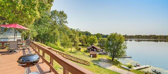 Waterfront Cottage w/ Dock & Views in Six Lakes!