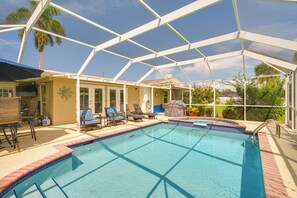 House (3 Bedrooms) | Interior - Canal-front Home w/ Boat Lift in Cape Coral! (Cape Coral)