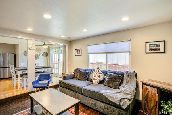 House (3 Bedrooms) | Front of property