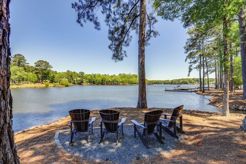 Upscale Home at Lake Oconee - Family Friendly!