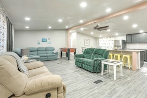單棟房屋 (3 Bedrooms) | 內部