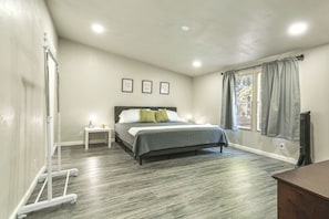 單棟房屋 (3 Bedrooms) | 內部