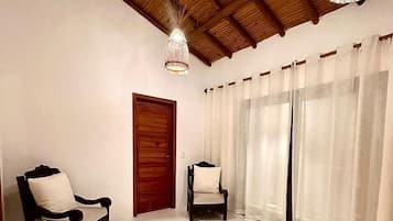 4 bedrooms, free WiFi