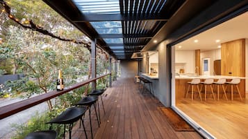 5 bedrooms, Internet