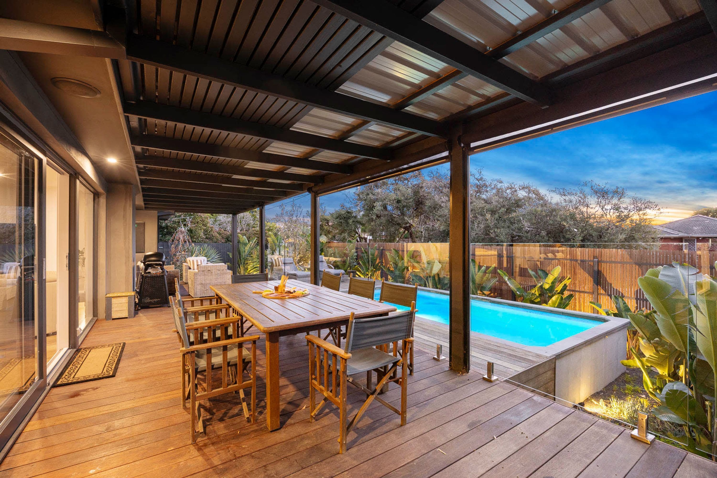 Casa | 5 quartos, acesso à internet de alta velocidade